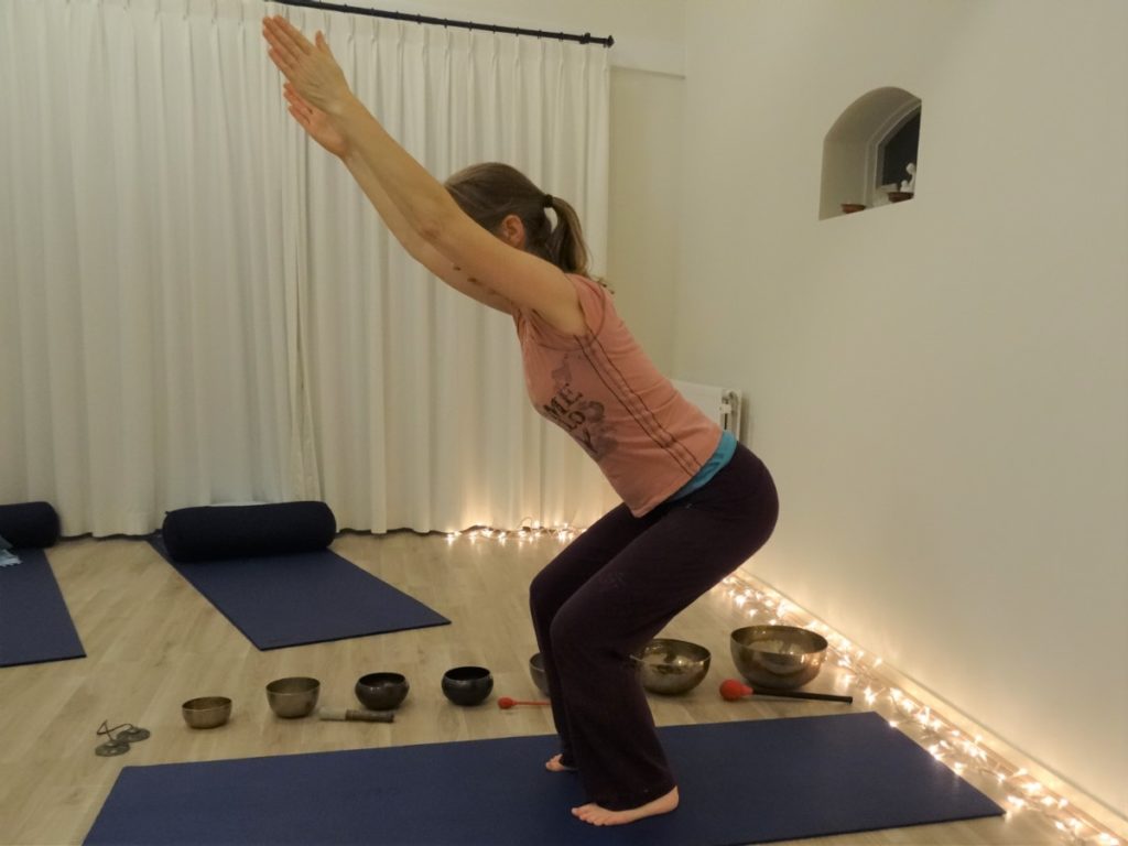 utkatasana - chair pose